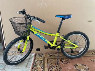 (Category: ) located in . Submitted by jakeyim19 (Listing ID 1187693938, Image 1). Description: .
