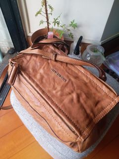 （分類：）位於 。 由 hookc 提交（商品編號 1187774434，圖片 1）。簡介： 。