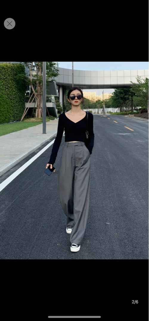 Grey palazzo pants in trendy korean style, Women's Fashion, Bottoms, Other  Bottoms on Carousell