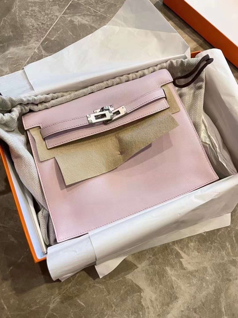New in Box Hermes Kelly Danse Feu And Gold