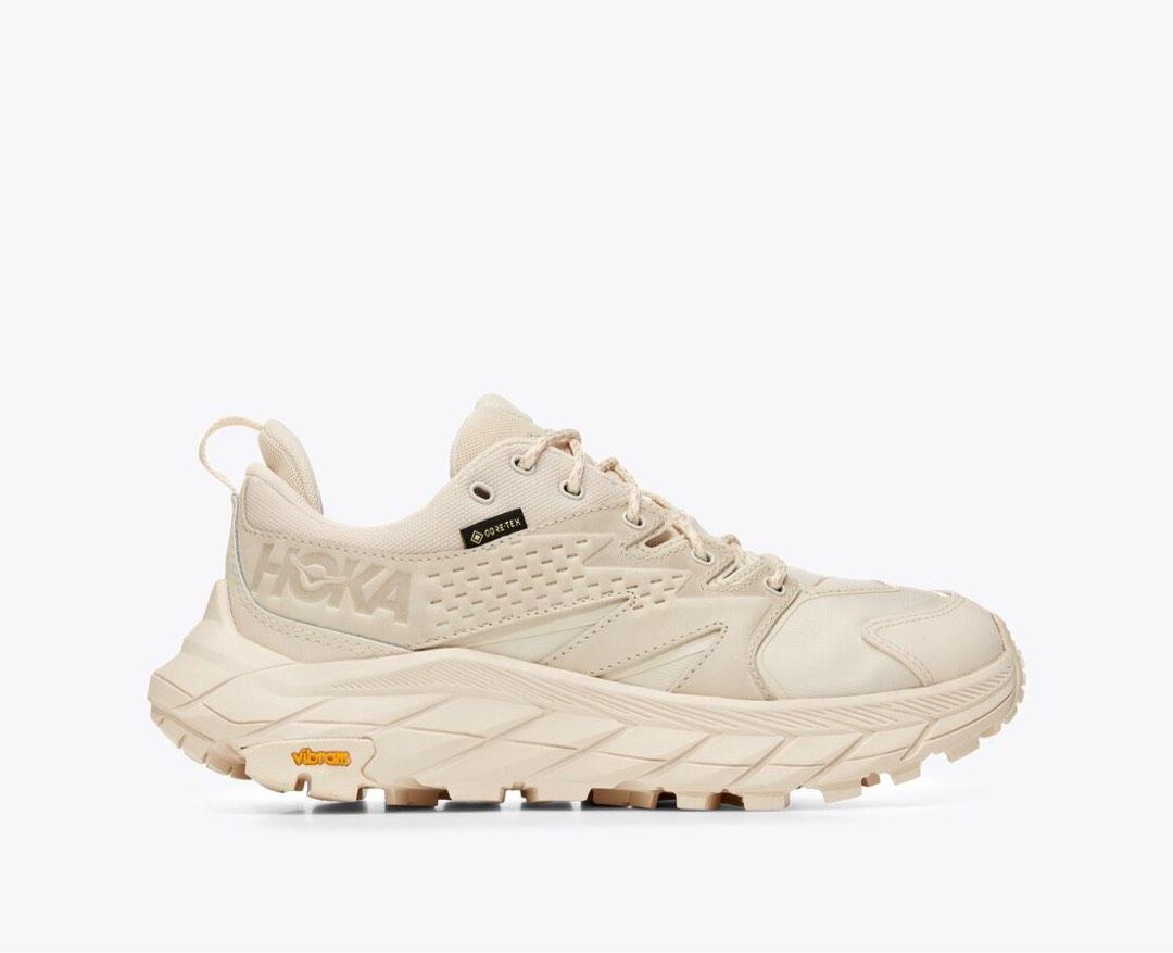 HOKA One One Anacapa Low GTX Eggnog Shifting Sand, 女裝, 鞋, 波鞋 Carousell