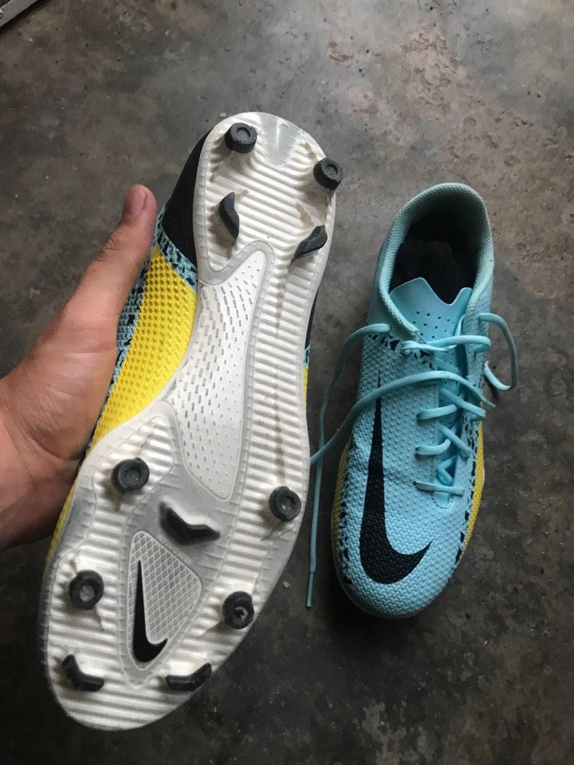 Kasut bola nike phantom 2025