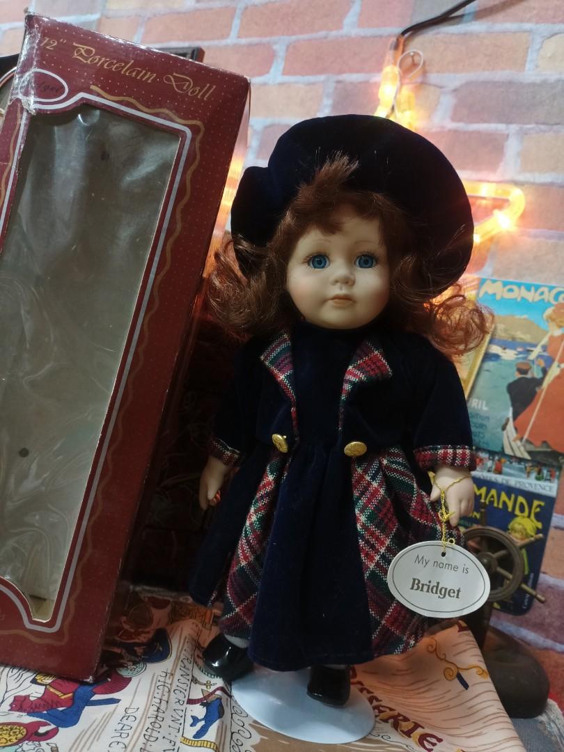 Leonardo collection Porcelain doll 12inch with box Hobbies Toys