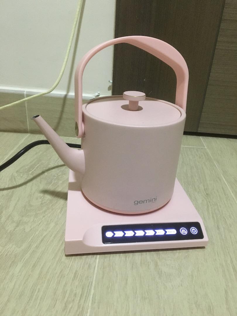 Light Pink Kettle, 家庭電器, 廚房電器, 水壺 Carousell