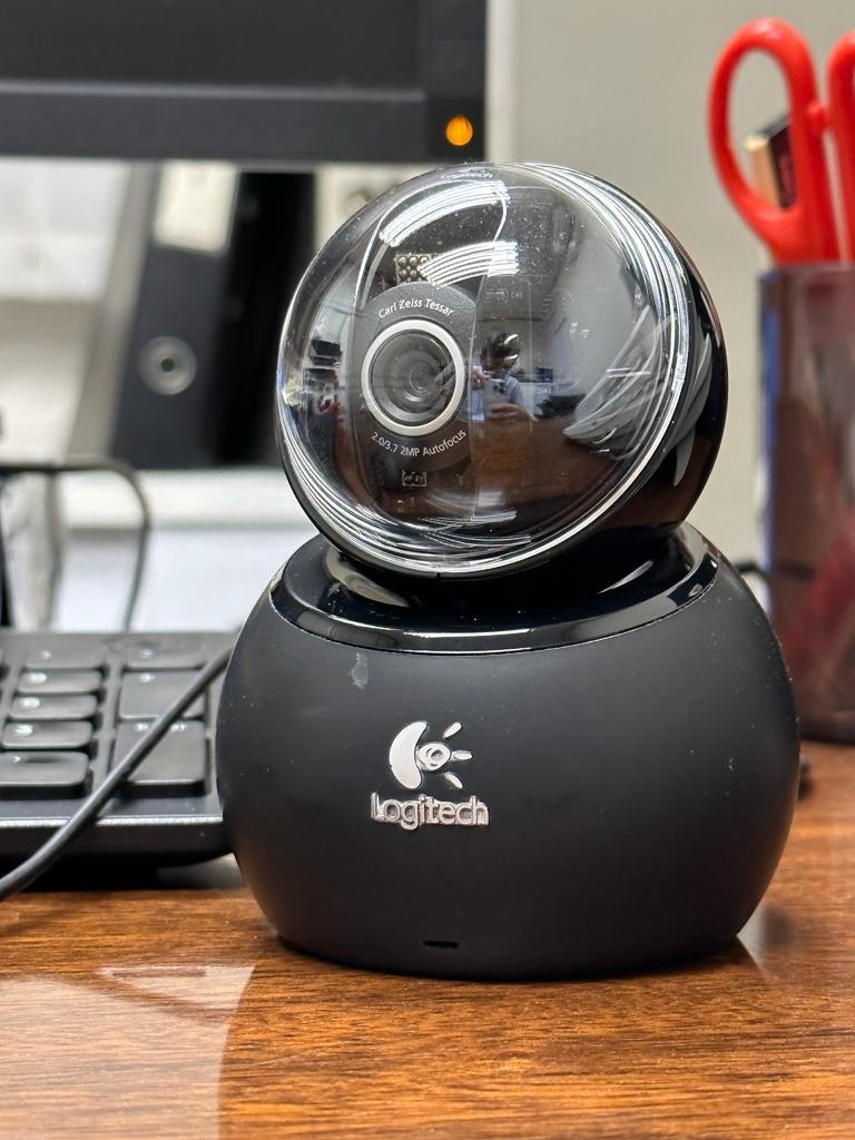 logitech quickcam orbit sphere