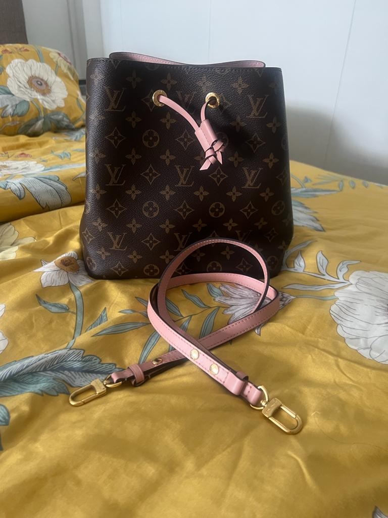 Louis Vuitton NoeNoe Poudre, Luxury, Bags & Wallets on Carousell