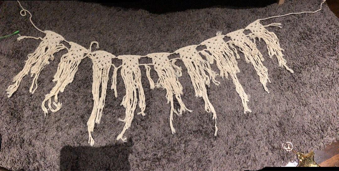 Macrame Wall Decor (Category: Wall Decor) located in Manila. Submitted by artsygunda (Listing ID 1187709385, Image 1). Description: Macrame long wall decor White/Off White Length - 44" Length both side rope - 20.5" Bought it for 850 (#2).