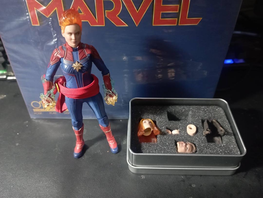 Mezco captain store marvel