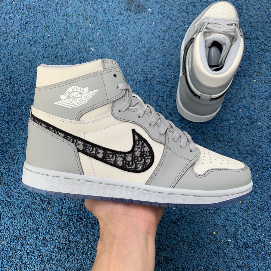 dior hightop jordans