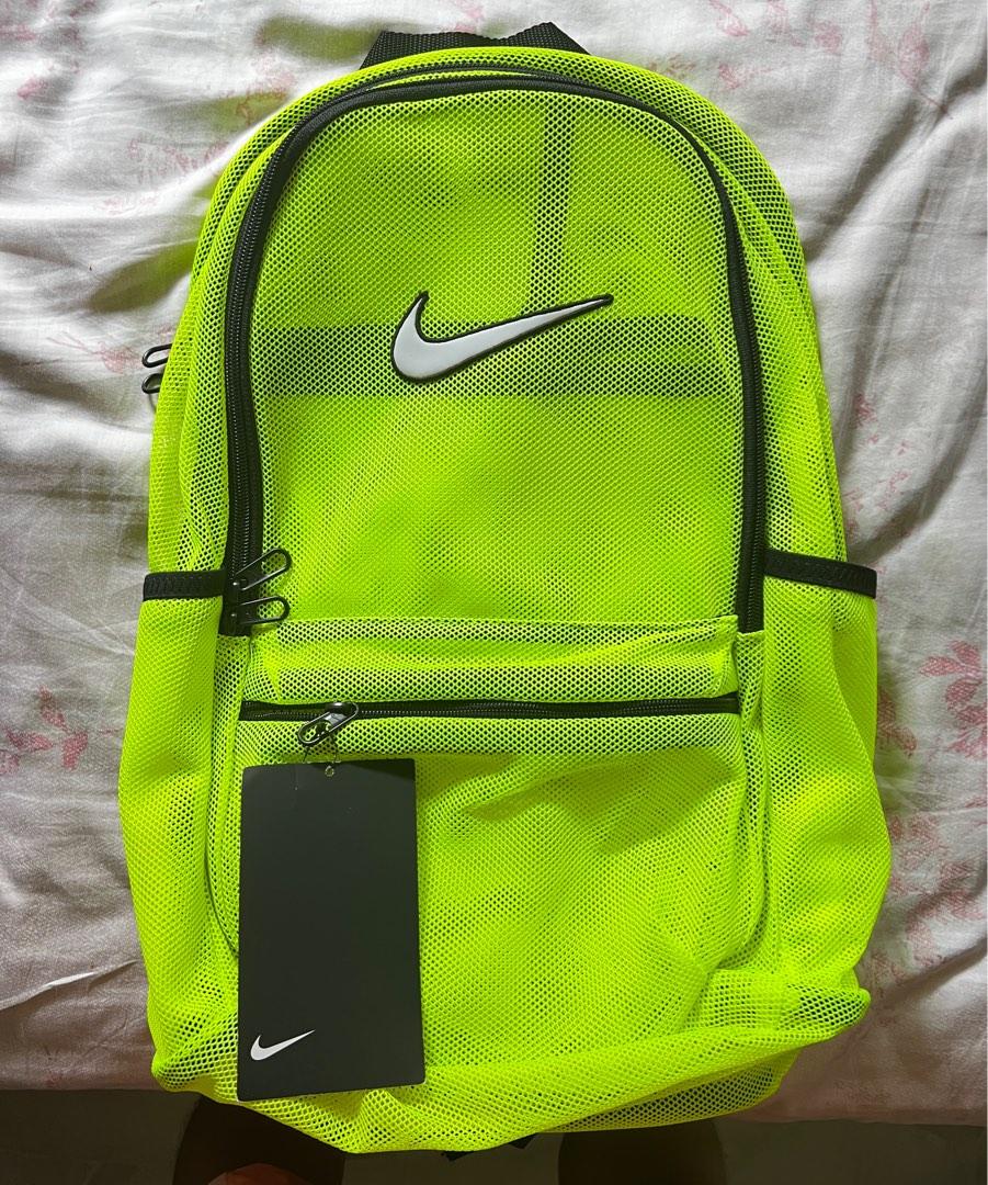 Nike back bag, Men's Fashion, Bags, Backpacks on Carousell