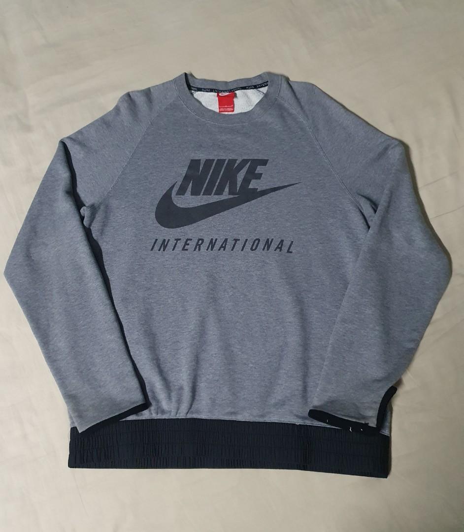 Nike international sweatshirt discount