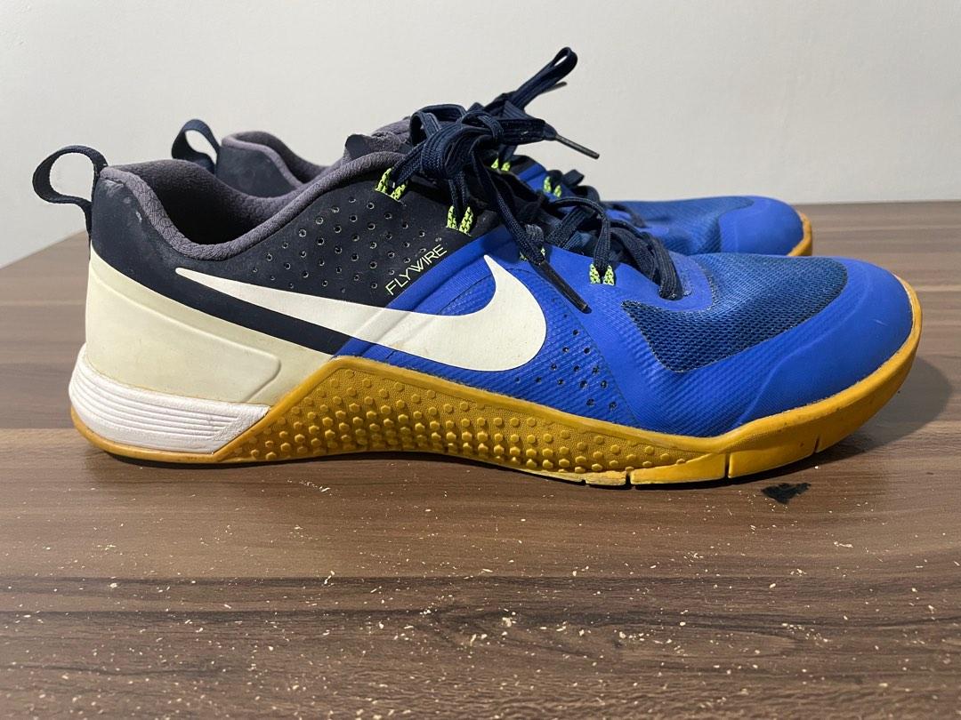 nike flywire mens running shoes