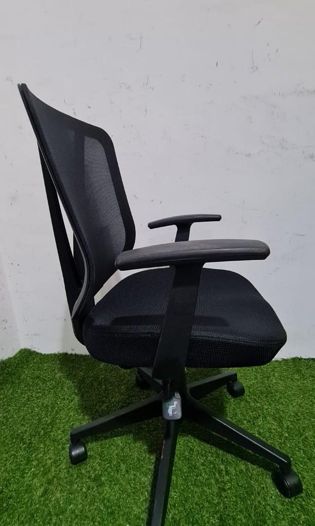Closeout office outlet chairs