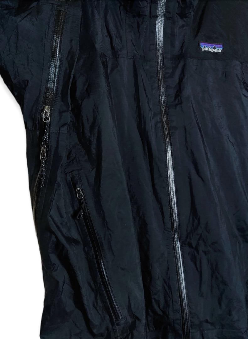 (S) PATAGONIA Outdoor Hiking/Trekking Jacket, Men's Fashion, Coats