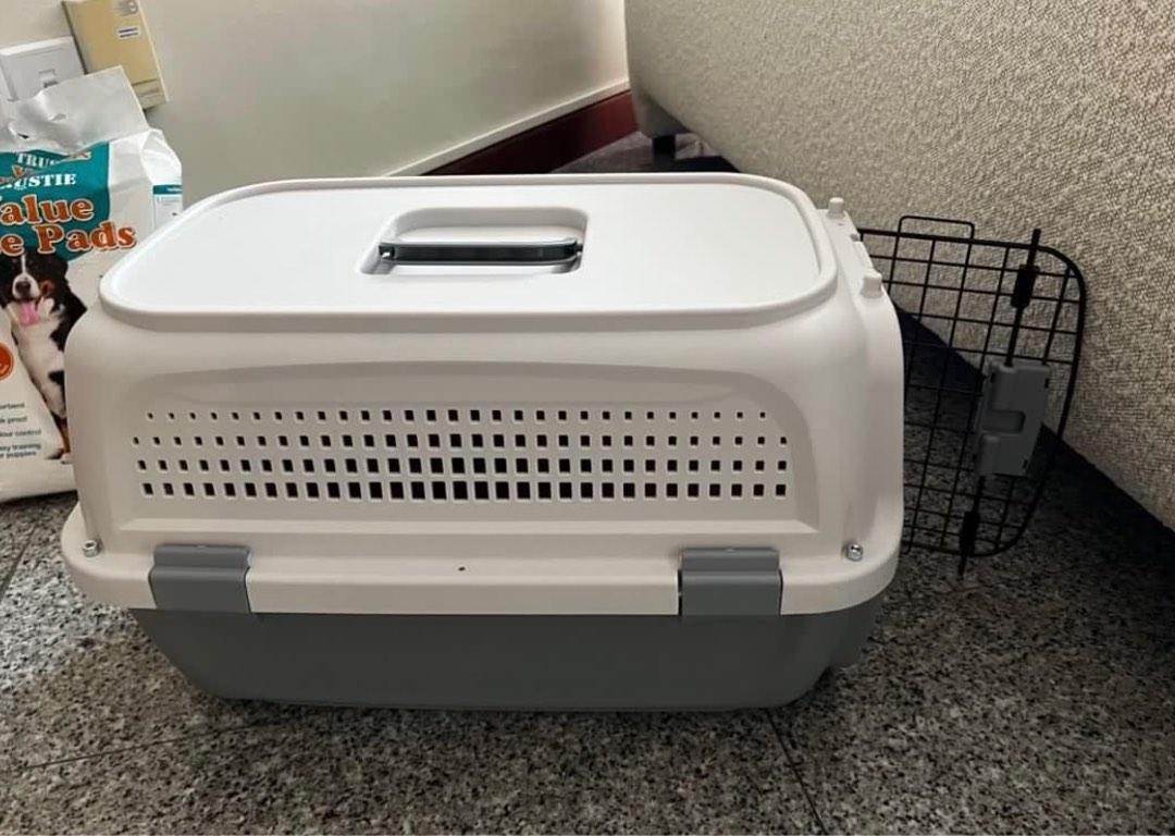 Pet crate / carrier, Pet Supplies, Homes & Other Pet Accessories on