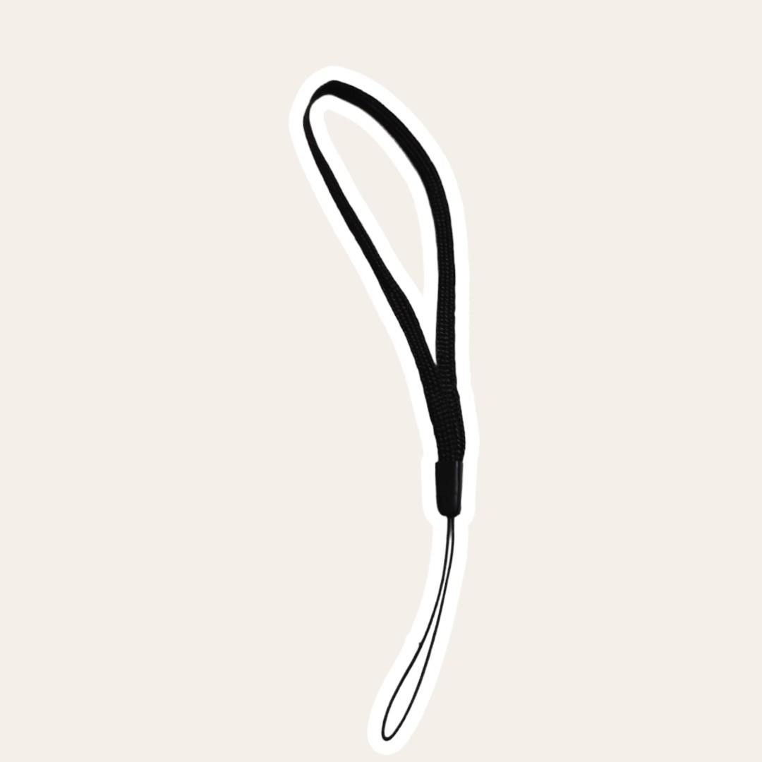 Phone String (Category: E-Readers) located in Simpang Rengam. Submitted by Selling_Cheap_Clear (Listing ID 1187732157, Image 1). Description: .