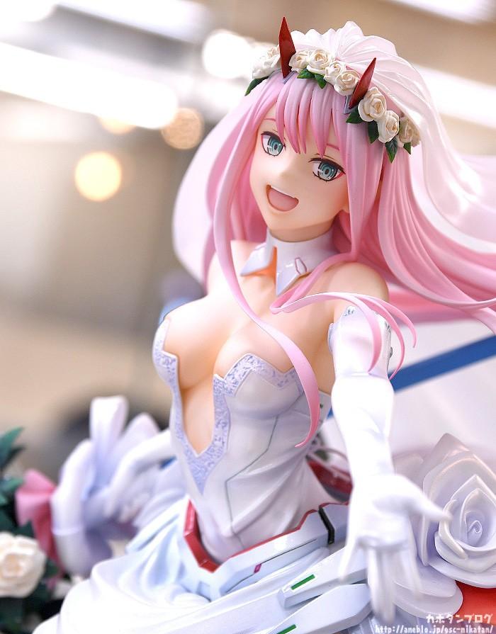  Good Smile Darling in The Franxx: Zero Two (for My Darling) 1:7  Scale PVC Figure, Multicolor : Toys & Games