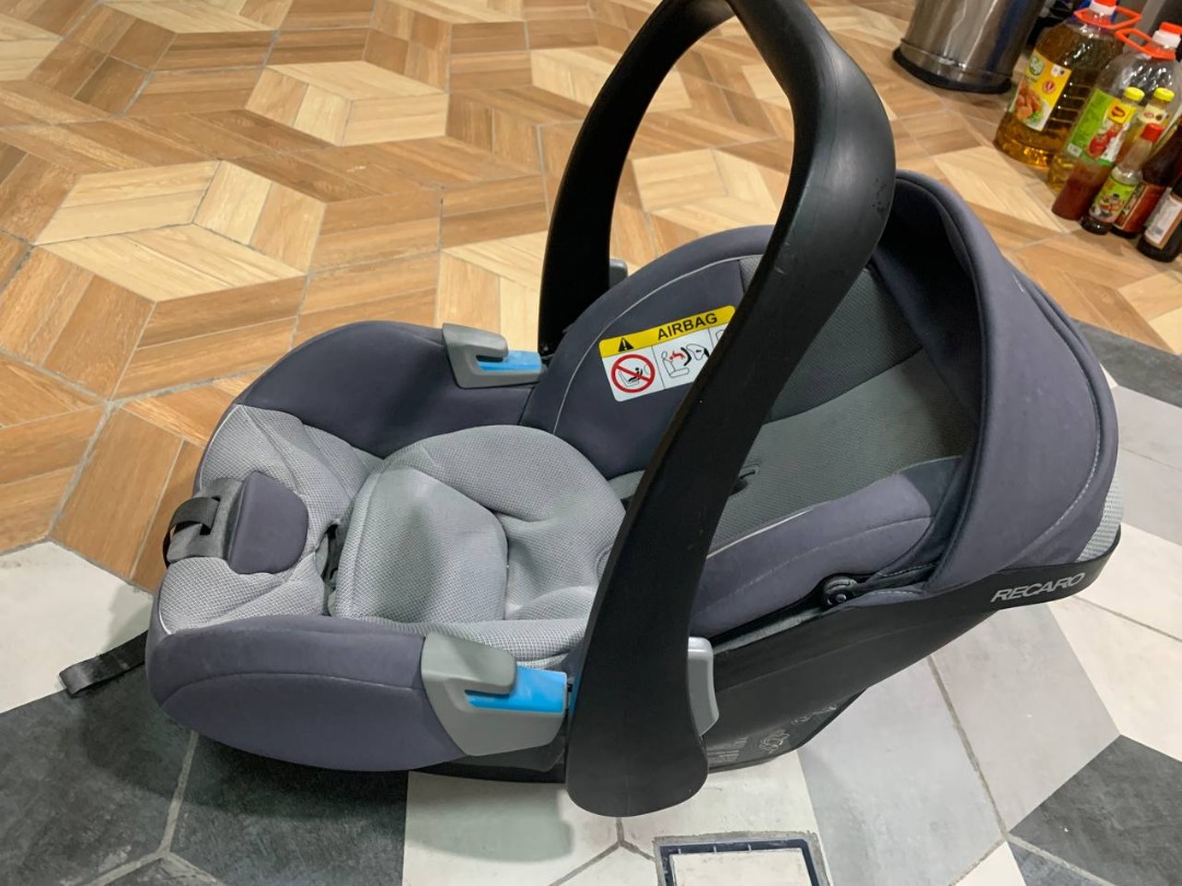 Recaro Baby Carrier Car Seat Isofix, Babies & Kids, Going Out, Car