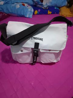 Sling cynosure bag