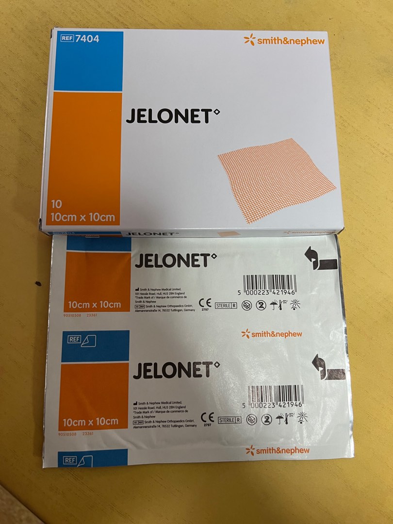 Smith & Nephew Paraffin Gauze Dressing 10cm x 10cm, Health