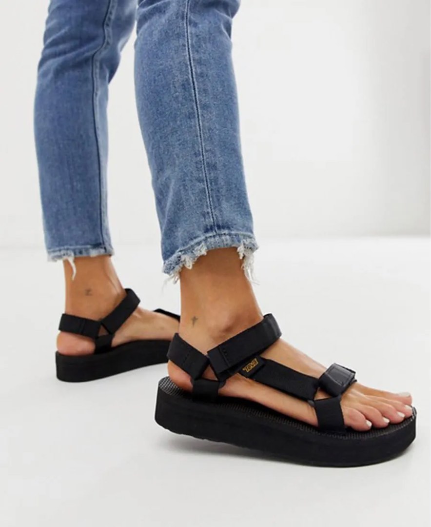 Teva black clearance platform sandals