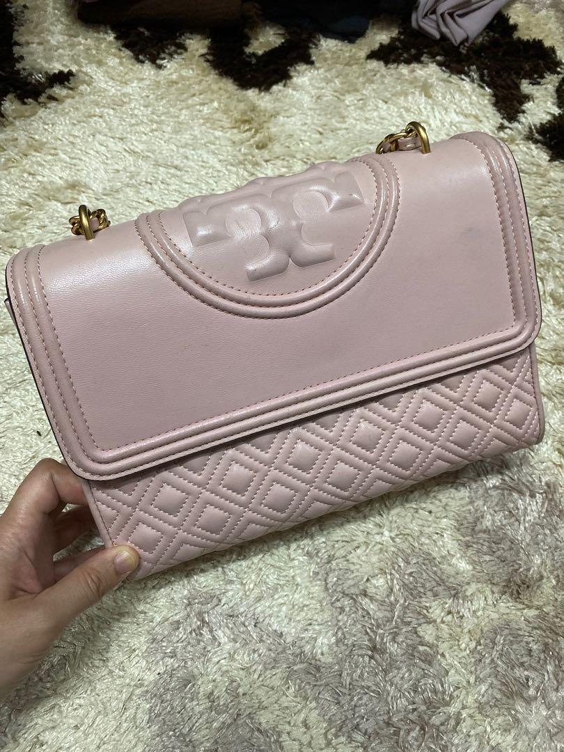 Tory Burch Fleming Convertible Shoulder Bag, Women's Fashion, Bags &  Wallets, Shoulder Bags on Carousell