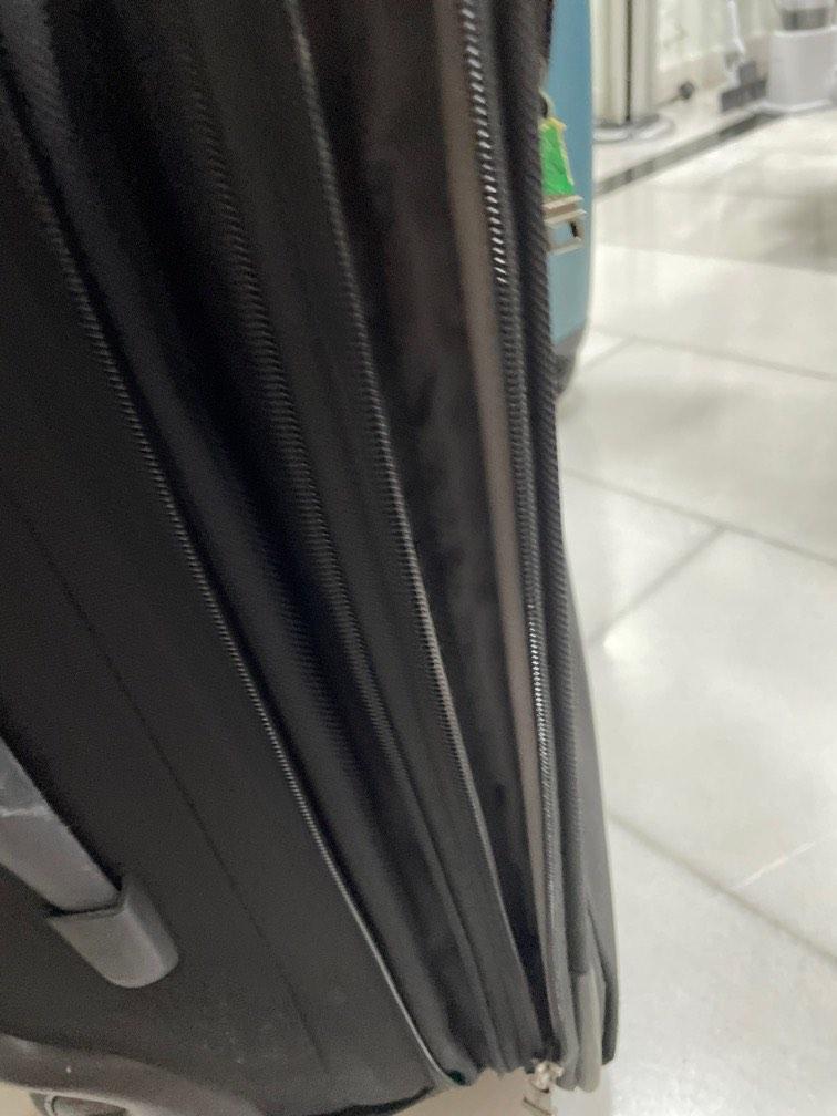 Tumi cabin bag (Expandable), Luxury, Bags & Wallets on Carousell