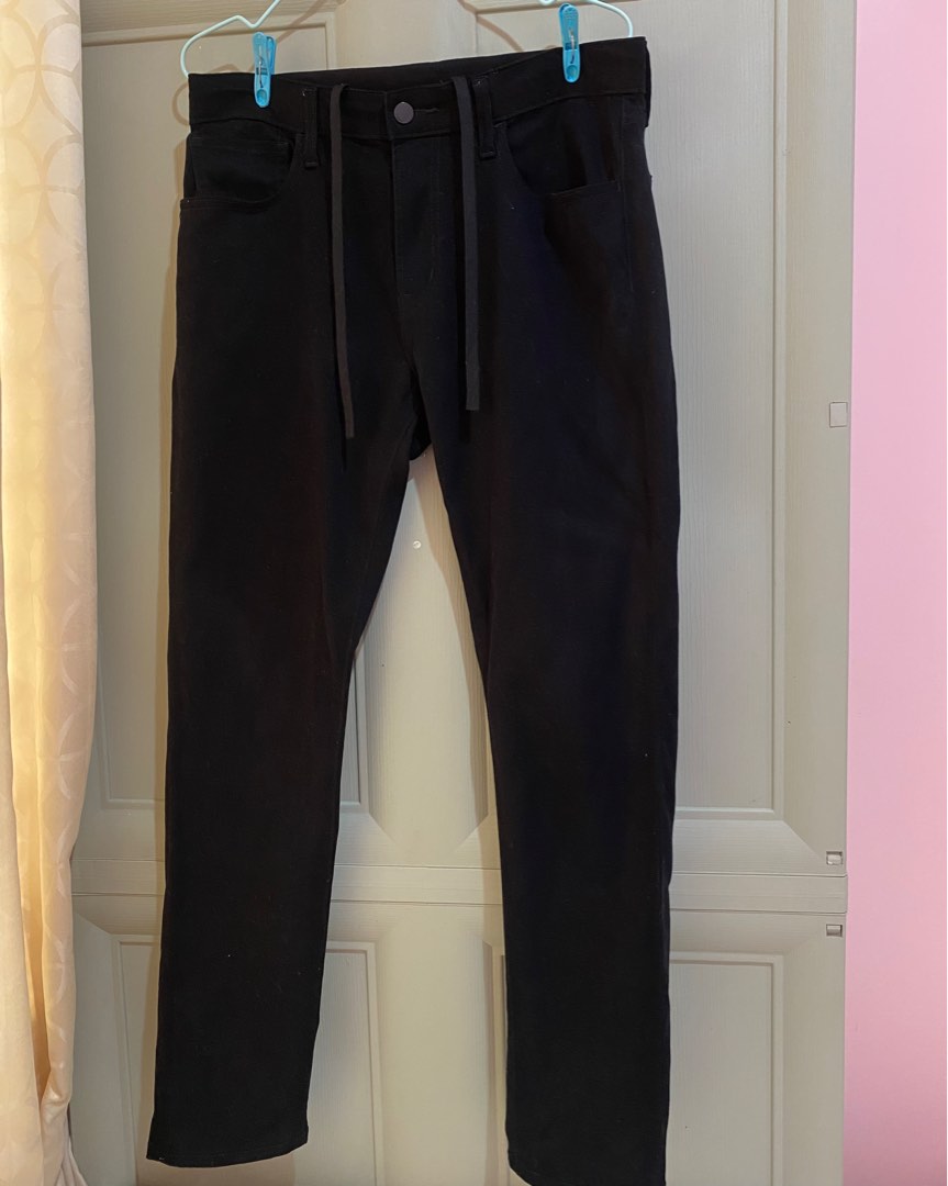 Uniqlo Black Pants, Women's Fashion, Bottoms, Jeans on Carousell