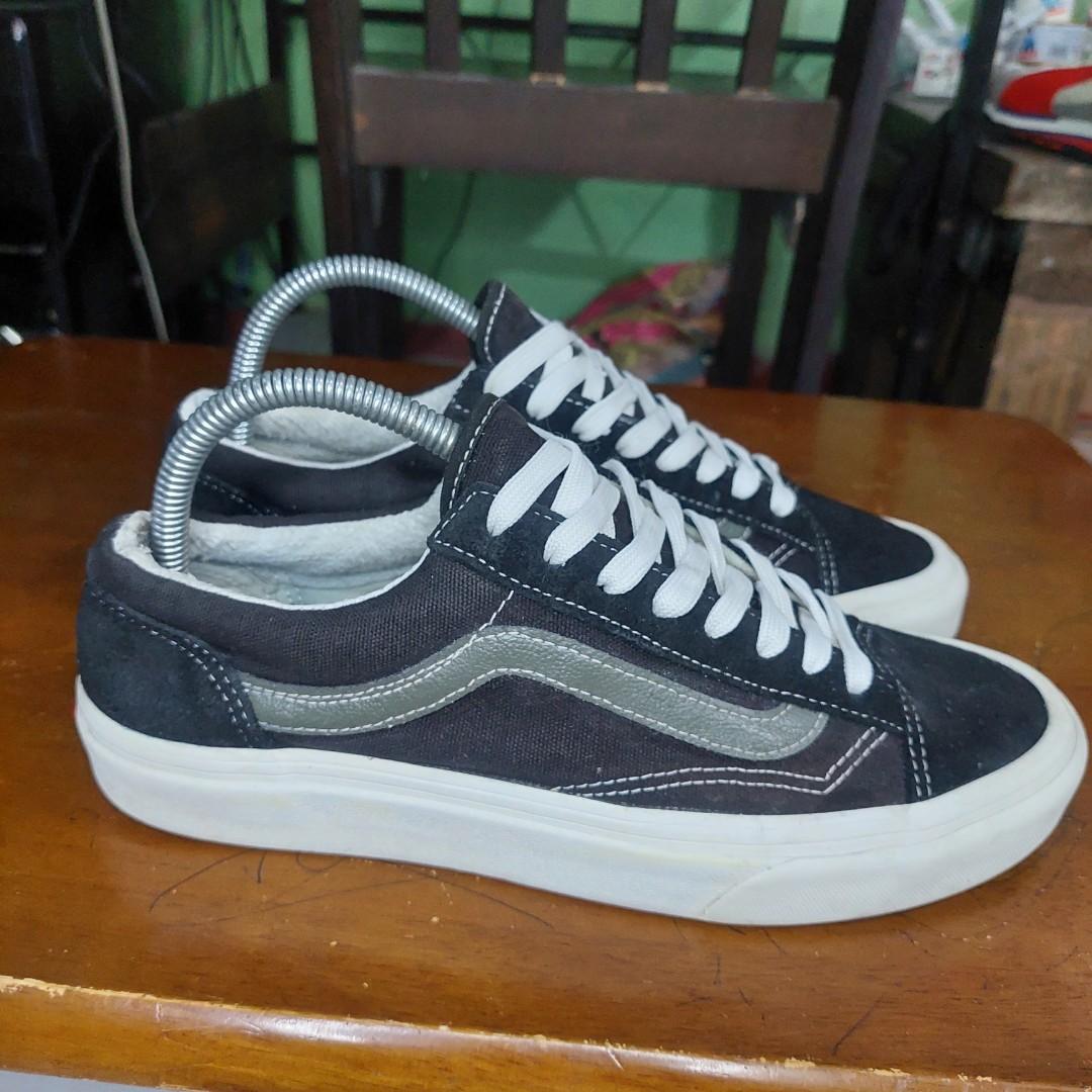 VANS OLD SCHOOL SIZE 7.5 men 9 women 