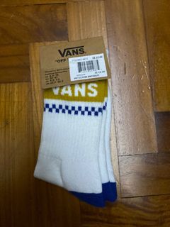 (Category: ) located in . Submitted by sprinklesandsparkles (Listing ID 1187772551, Image 1). Description: .