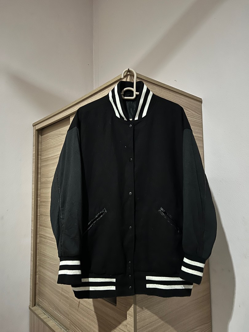 Uniqlo varsity on sale jacket