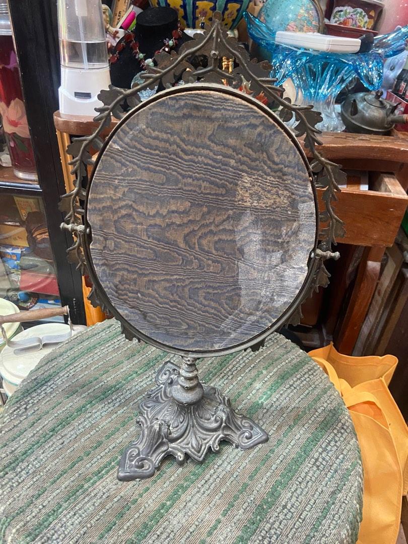 Vintage brass table top mirror, Hobbies & Toys, Memorabilia & Collectibles, Vintage Collectibles