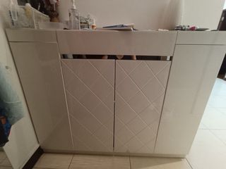 (Category: ) located in . Submitted by Rene2005 (Listing ID 1187779633, Image 1). Description: .