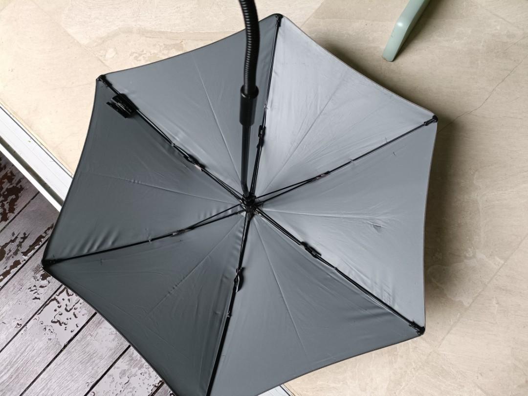 Yoyo umbrella, Babies & Kids, Going Out, Strollers on Carousell