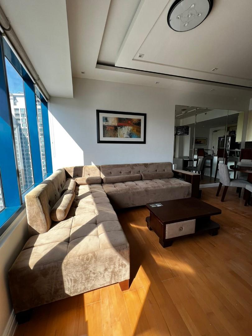 1BR FLAT UNIT AT ONE ROCKWELL, Property, Rentals, Apartments & Condos