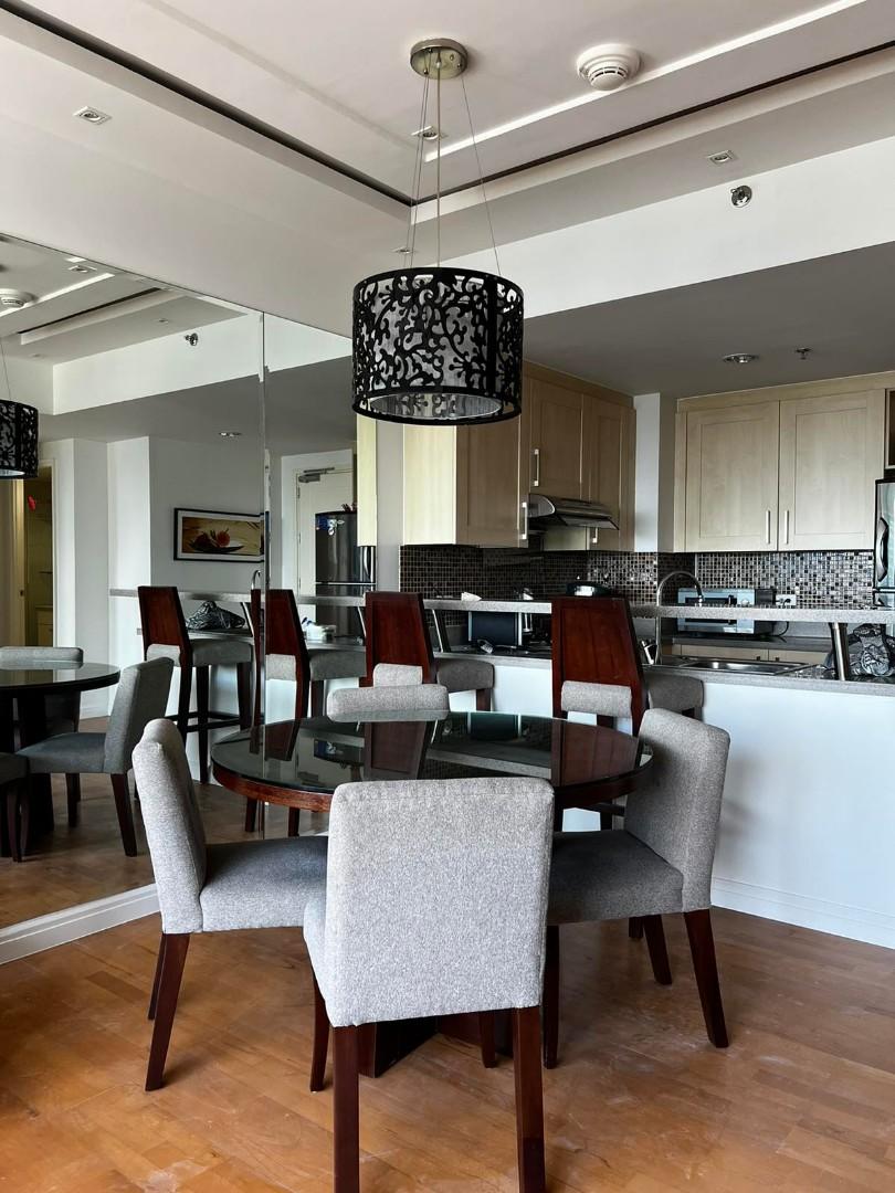 1BR FLAT UNIT AT ONE ROCKWELL, Property, Rentals, Apartments & Condos