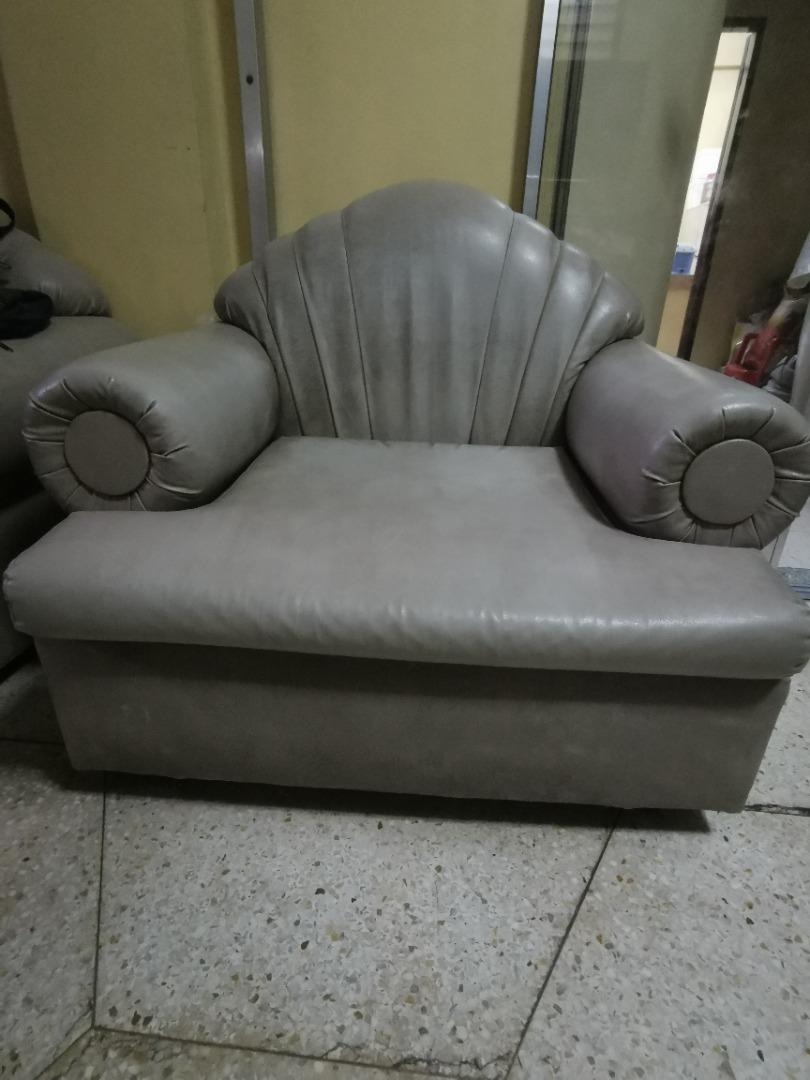 2nd Hand Sofa (single seater), Furniture & Home Living, Furniture