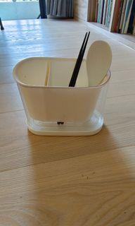 餐具收納
