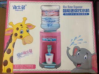 兒童大型飲水機