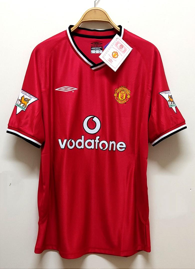 Manchester united jersey 2000 discount