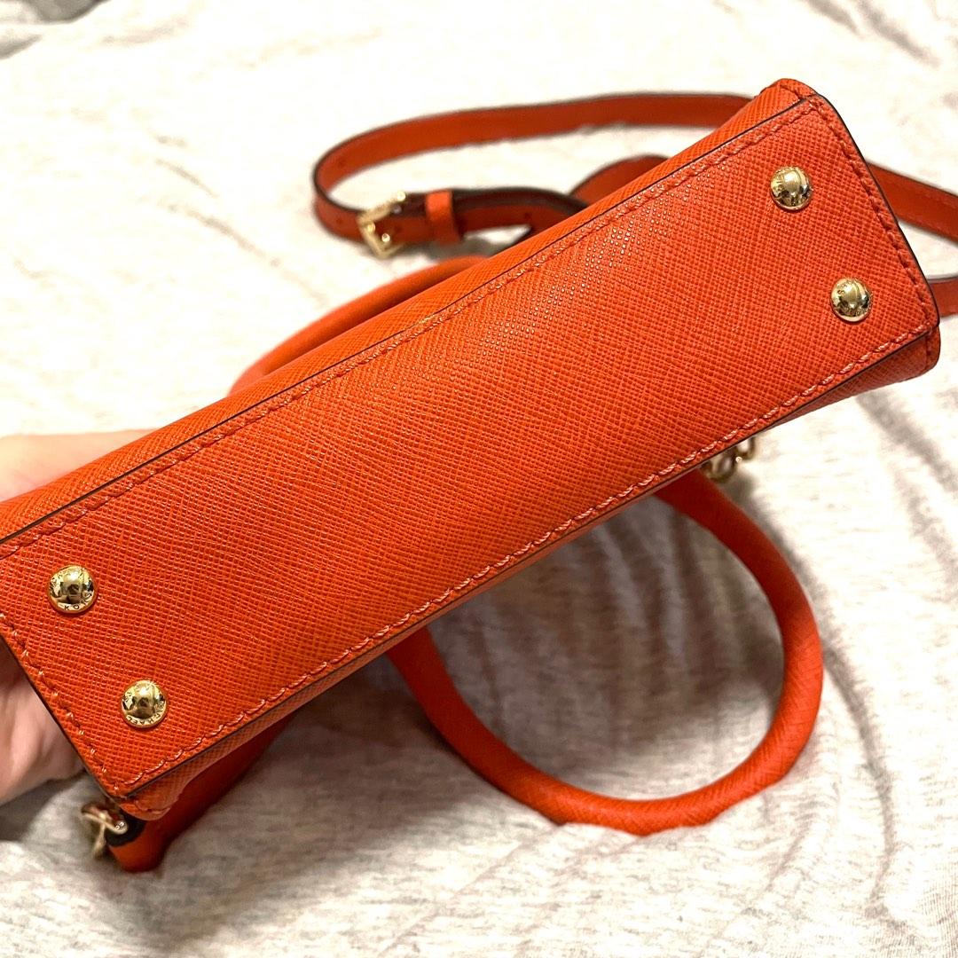 全新 Michael Kors Hamilton Mini Messenger Bag 防刮皮革迷你斜背包, 她的時尚, 包包與錢包, 長銀包