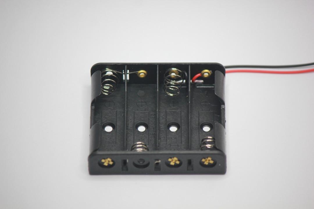 AA BATTERY HOLDER CASE FOR DOUBLE A BATTERY, 1.5V 4-SLOT w/ WIRE LEADS ...