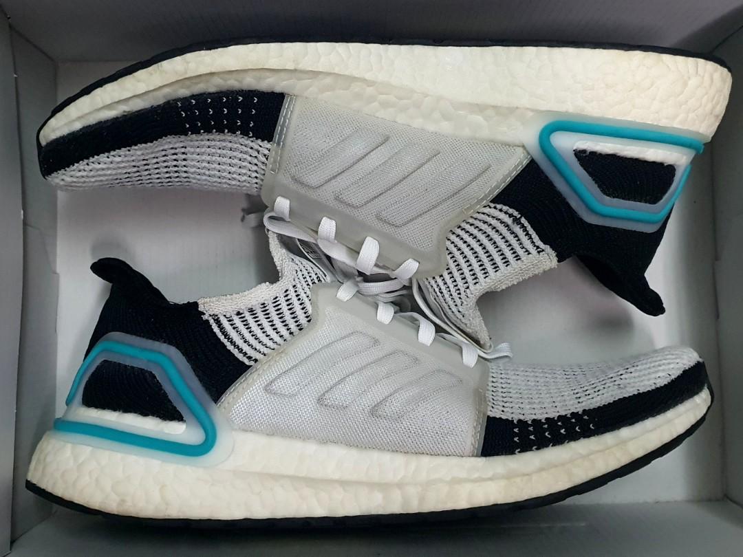 Ultra boost 19 on sale cloud white collegiate royal