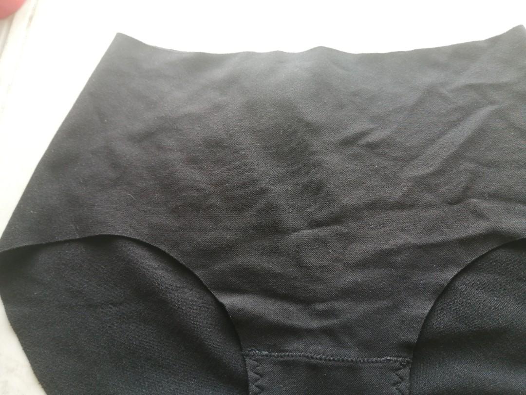 Black seamless panties by triumph, Women's Fashion, Bottoms, Other ...