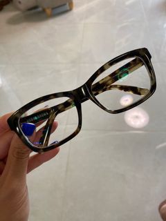 （分類：）位於 。 由 qqkk17 提交（商品編號 1182584413，圖片 1）。簡介： 。