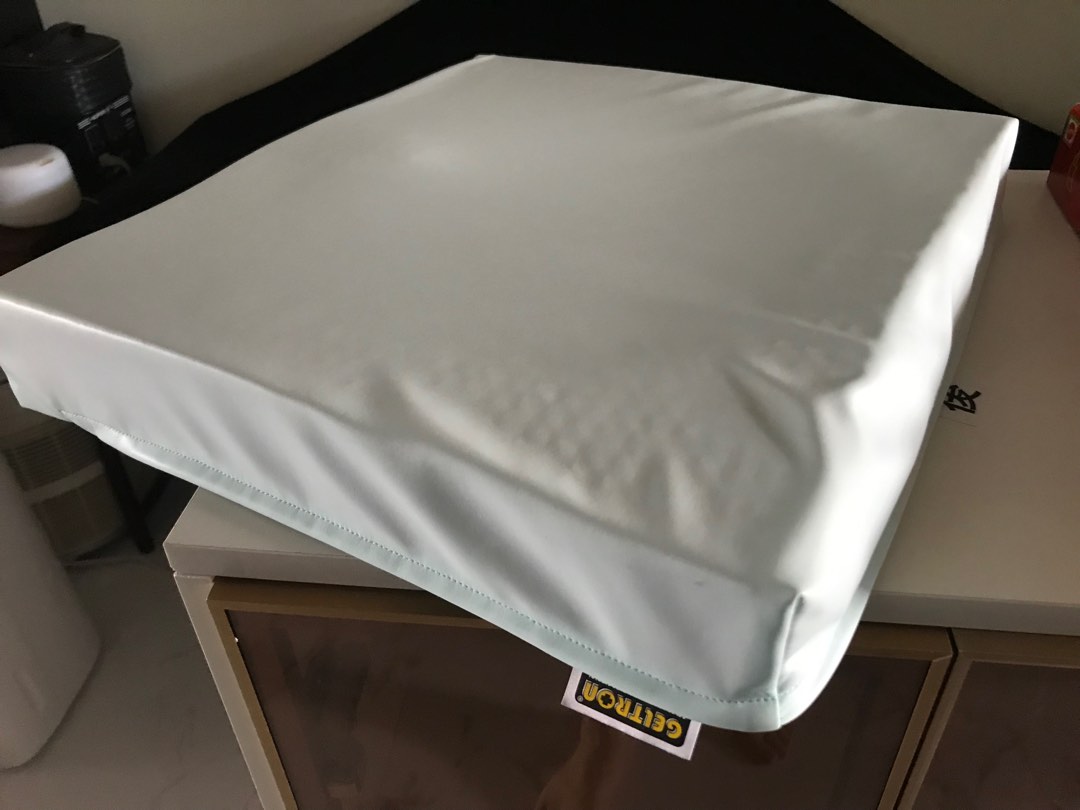 Celtron Gel Cushion for Elderly, Furniture & Home Living, Home Decor