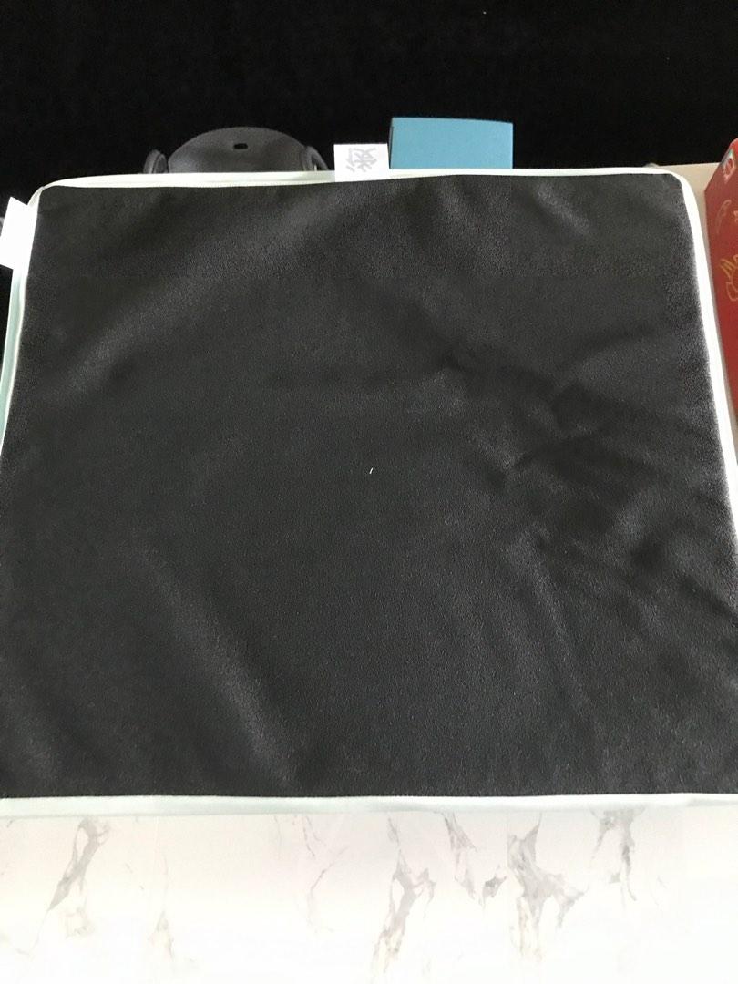 Celtron Gel Cushion for Elderly, Furniture & Home Living, Home Decor