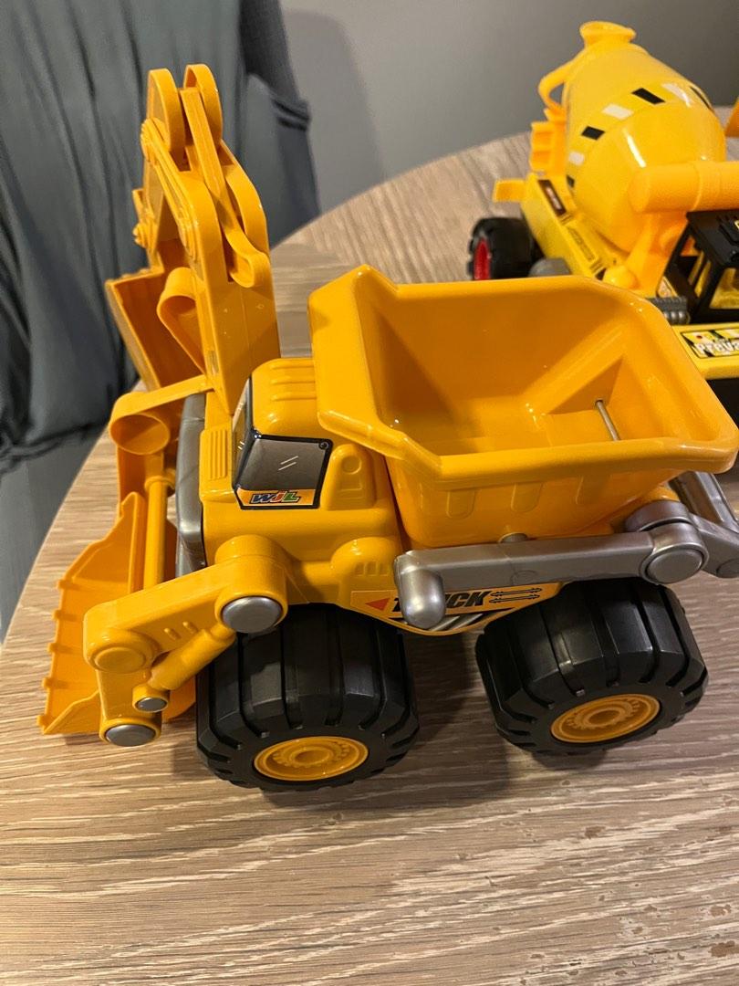 Construction vehicles toy, Hobbies & Toys, Toys & Games on Carousell