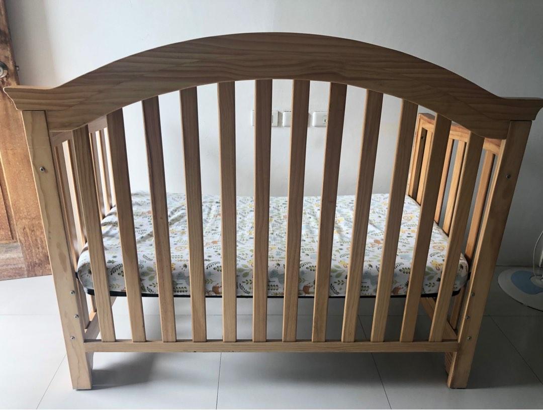 Cuddlebug Riverside 4in1 Crib, Babies & Kids, Baby Nursery & Kids