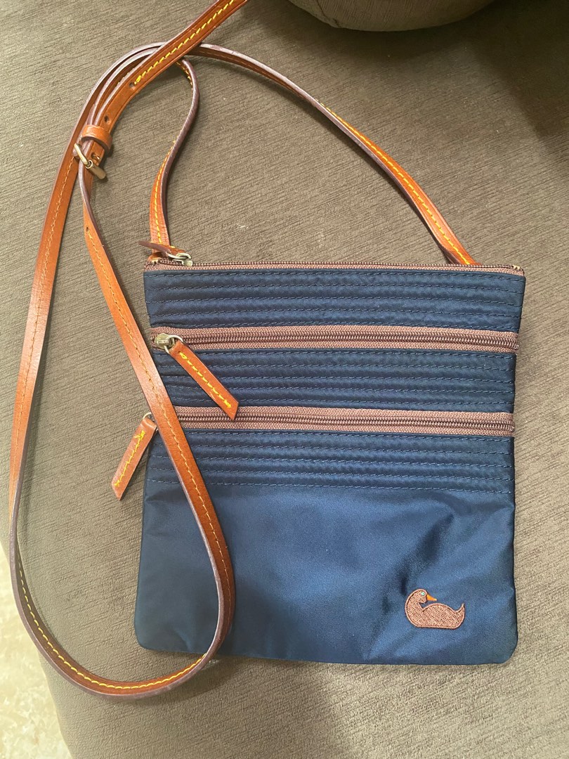Dooney & Bourke Nylon Triple Zip Crossbody Bag, Women's Fashion, Bags